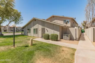 Photo #2: 6850241 Listing