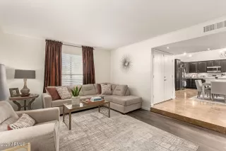 Photo #1: 6850243 Listing