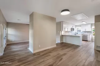 Photo #2: 6850252 Listing