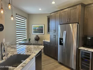 Photo #2: 6850311 Listing