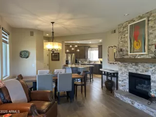 Photo #5: 6850311 Listing