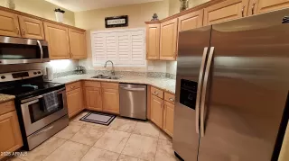 Photo #5: 6850330 Listing