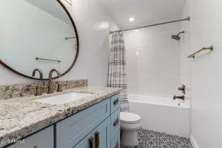 Photo #1: 6850490 Listing 