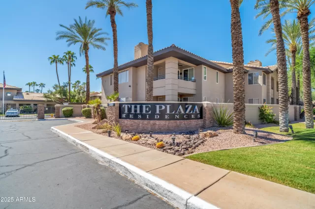 MLS: 6850647 Condo For Sale