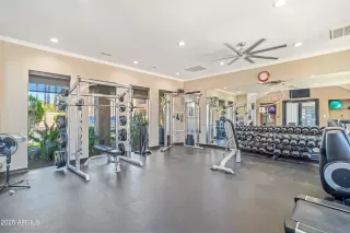 Photo #3: 6850647 Listing