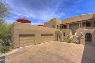 Photo #2: 6850751 Listing 