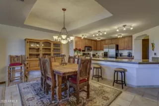 Photo #4: 6850751 Listing 