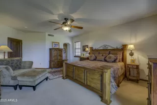 Photo #6: 6850751 Listing 