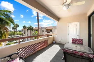 Photo #2: 6850776 Listing