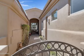 Photo #2: 6850846 Listing