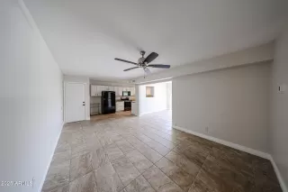 Photo #4: 6850879 Listing