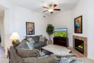 Photo #2: 6851039 Listing 