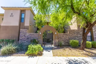 Photo #4: 6851039 Listing 