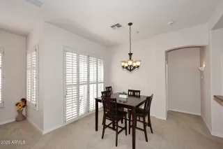 Photo #4: 6851126 Listing