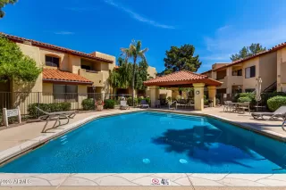 Photo #1: 6851470 Listing 