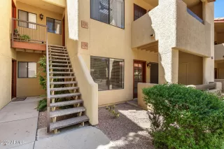 Photo #5: 6851470 Listing 