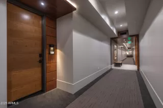 Photo #2: 6851472 Listing 