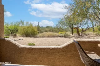 Photo #5: 6851600 Listing