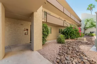 Photo #3: 6851849 Listing 