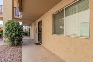 Photo #4: 6851849 Listing 