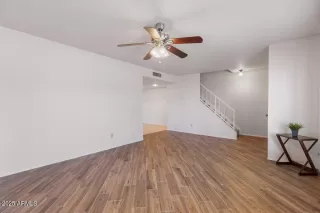 Photo #4: 6852026 Listing