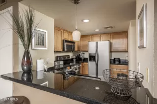 Photo #3: 6852110 Listing 