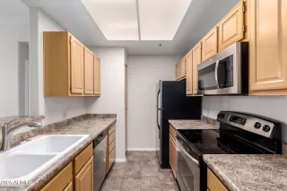 Photo #2: 6852402 Listing