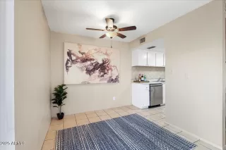 Photo #4: 6852440 Listing 