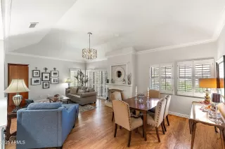 Photo #3: 6852464 Listing 