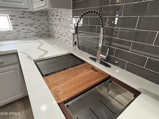 MLS: 6853357 Condo For Sale