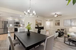 Photo #6: 6853357 Listing 