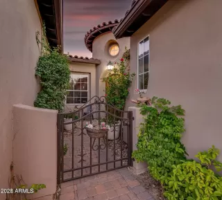 Photo #1: 6853453 Listing 