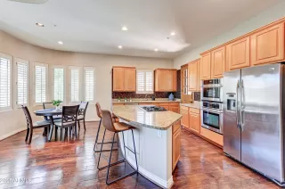 Photo #6: 6853453 Listing 