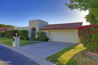 Click for more information on MLS # 6853511 : 5718 N 72ND PLACE More Details about MLS # 6853511 : 5718 N 72ND PLACE