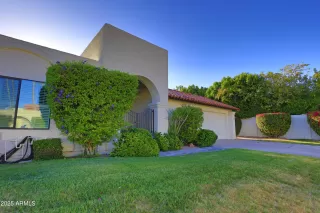 Photo #2: 6853511 Listing