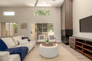 Photo #1: 6853618 Listing 