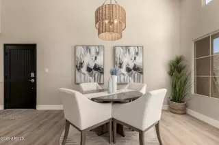 Photo #6: 6853618 Listing 