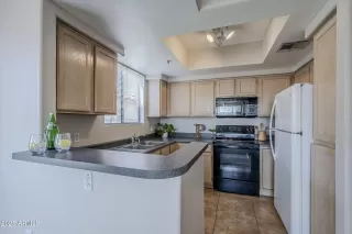 Photo #2: 6853820 Listing 