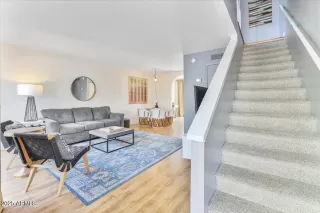 Photo #1: 6853887 Listing