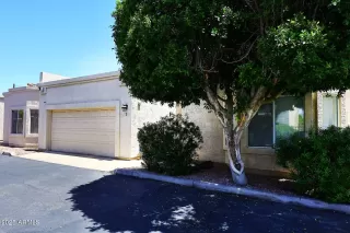 Photo #1: 6854061 Listing