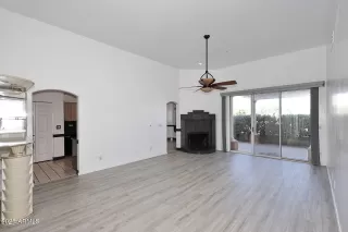 Photo #4: 6854061 Listing