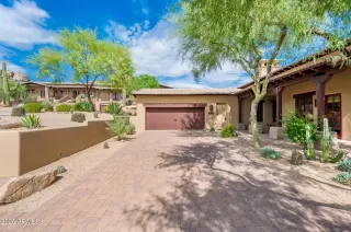 Photo #2: 6854156 Listing 