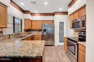 Photo #1: 6854209 Listing