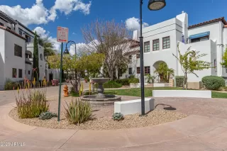 Photo #2: 6854225 Listing