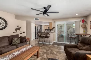 Photo #6: 6854343 Listing