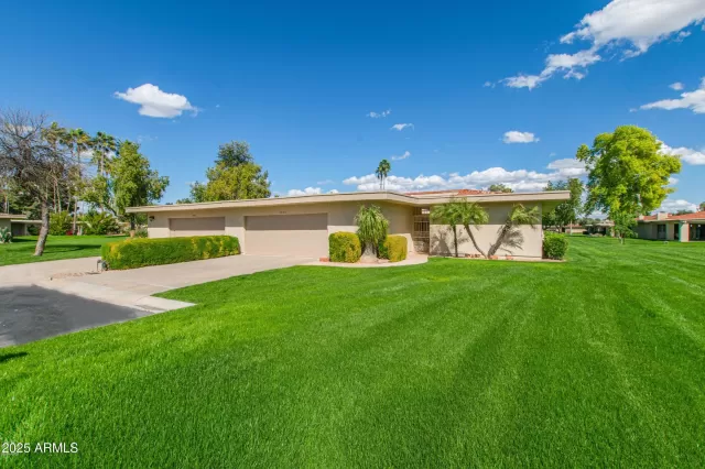 MLS: 6854494 Condo For Sale