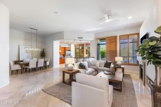 Photo #3: 6854883 Listing