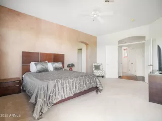 Photo #1: 6854987 Listing