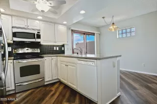 Photo #4: 6855265 Listing 