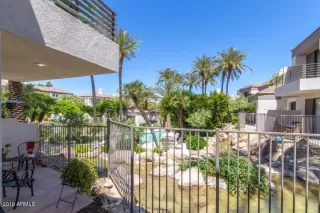 Photo #5: 6855519 Listing